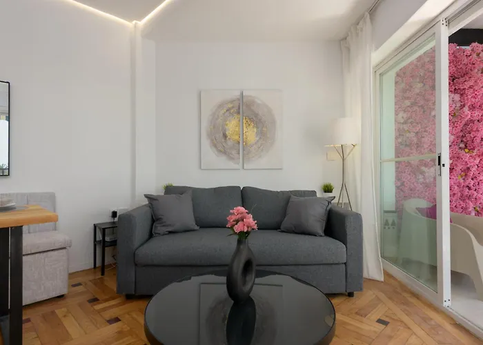 شقة Sakura - En Front De *